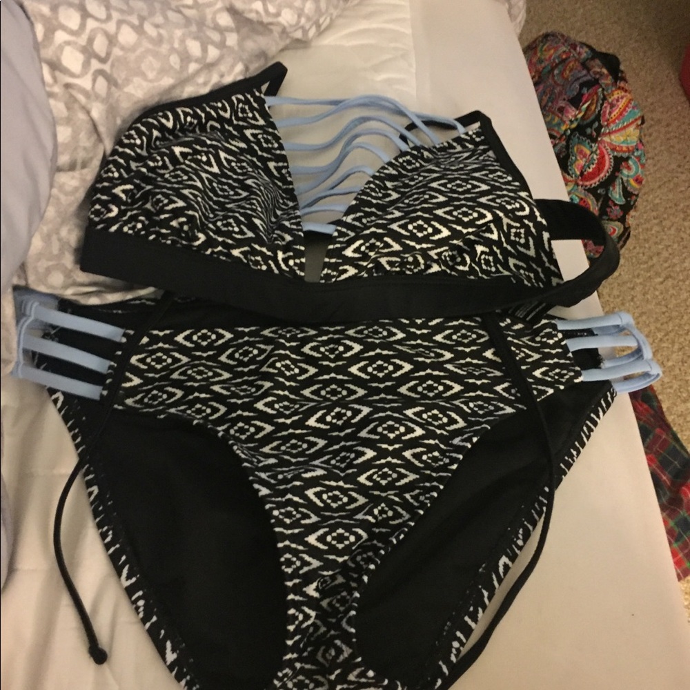 Bathing suit